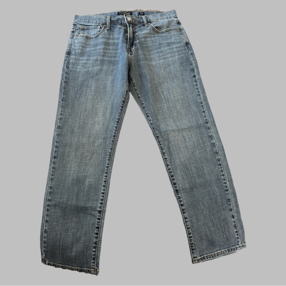 LUCKY BRAND Men’s 221 Straight Leg Jeans
